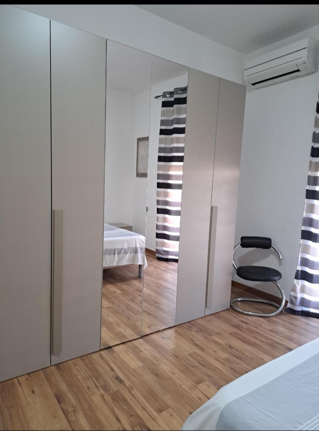 Casa S Leonardo Lägenhet Crotone Exteriör bild